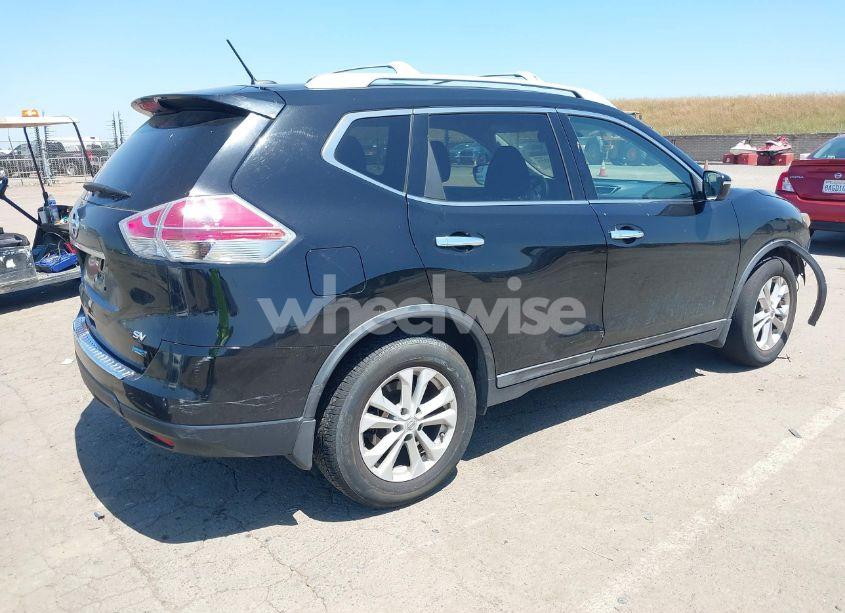 Photo 4 of 2014 Nissan Rogue SV (VIN 5N1AT2MT2EC842125)