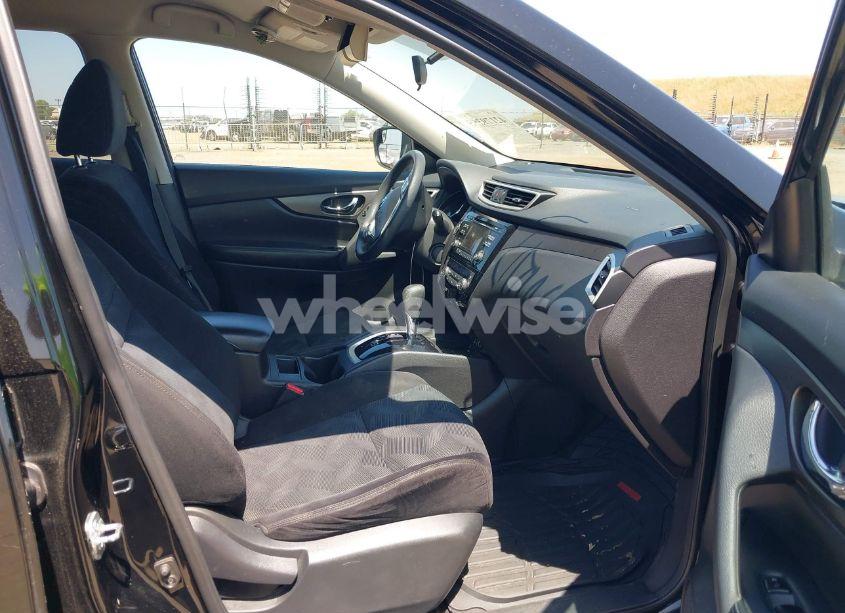 Photo 5 of 2014 Nissan Rogue SV (VIN 5N1AT2MT2EC842125)