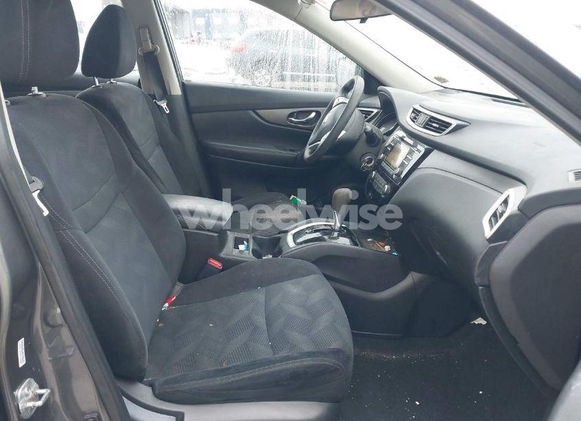 Photo 5 of 2014 Nissan Rogue S (VIN 5N1AT2MT2EC860141)