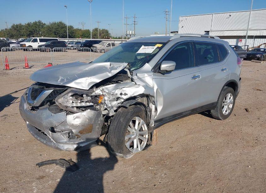 Photo 2 of 2014 Nissan Rogue SV (VIN 5N1AT2MT2EC861886)