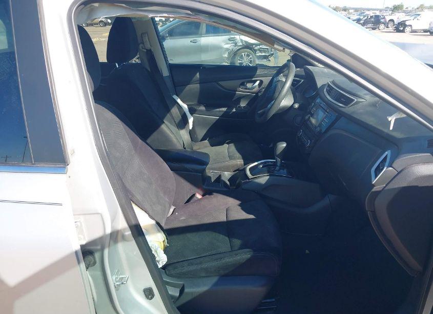 Photo 5 of 2014 Nissan Rogue SV (VIN 5N1AT2MT2EC861886)