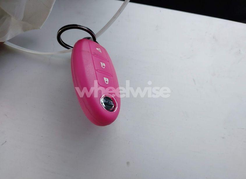 Photo 11 of 2014 Nissan Rogue SV (VIN 5N1AT2MT2EC872404)