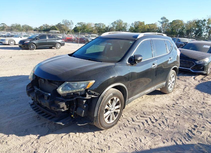 Photo 2 of 2014 Nissan Rogue SV (VIN 5N1AT2MT2EC873536)