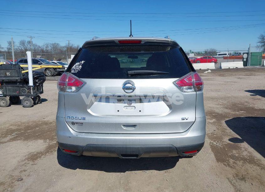 Photo 16 of 2015 Nissan Rogue SV (VIN 5N1AT2MT2FC752555)