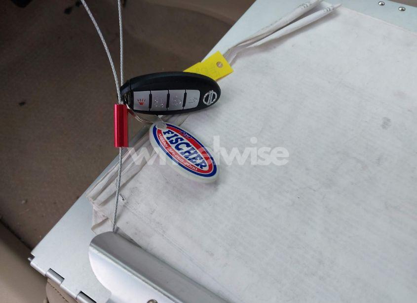 Photo 11 of 2015 Nissan Rogue SL (VIN 5N1AT2MT2FC782395)