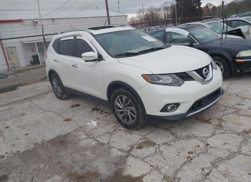 2015 Nissan Rogue SL (VIN 5N1AT2MT2FC790674) main photo