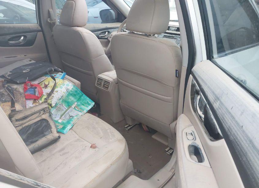 Photo 8 of 2015 Nissan Rogue SL (VIN 5N1AT2MT2FC790674)