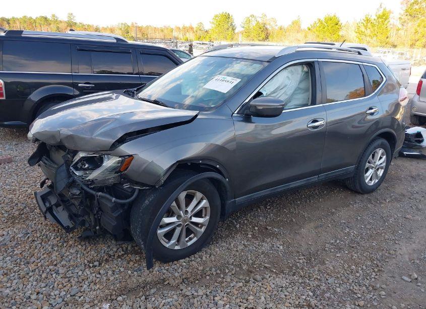Photo 2 of 2015 Nissan Rogue SV (VIN 5N1AT2MT2FC803214)