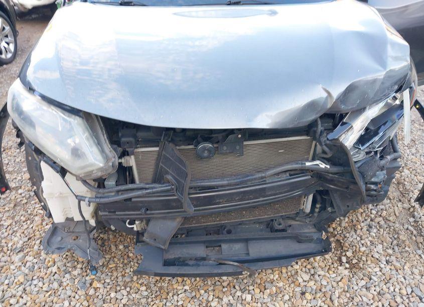 Photo 6 of 2015 Nissan Rogue SV (VIN 5N1AT2MT2FC803214)