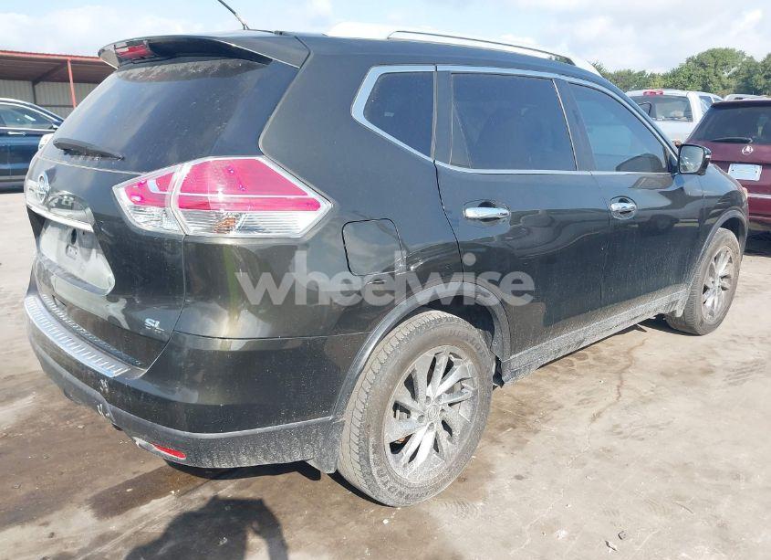 Photo 4 of 2015 Nissan Rogue SL (VIN 5N1AT2MT2FC830607)
