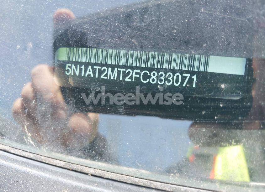 Photo 9 of 2015 Nissan Rogue SV (VIN 5N1AT2MT2FC833071)