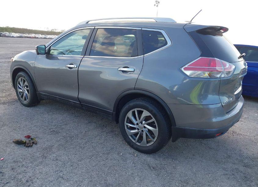 Photo 3 of 2015 Nissan Rogue SL (VIN 5N1AT2MT2FC835581)