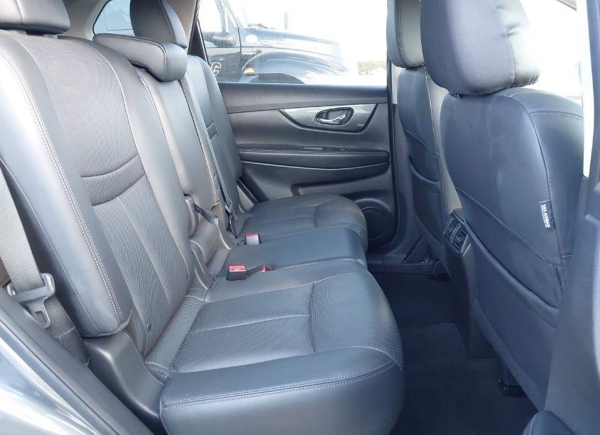 Photo 8 of 2015 Nissan Rogue SL (VIN 5N1AT2MT2FC835581)