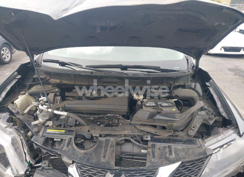 Photo 10 of 2015 Nissan Rogue SV (VIN 5N1AT2MT2FC894646)