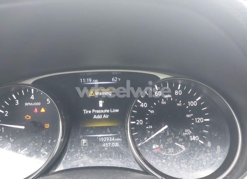 Photo 15 of 2016 Nissan Rogue SL (VIN 5N1AT2MT2GC752167)