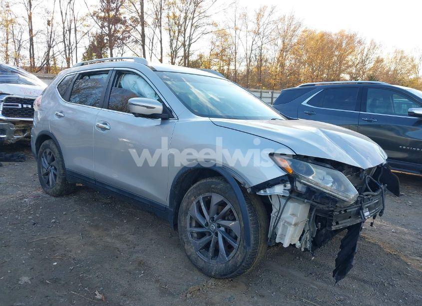 2016 Nissan Rogue SL (VIN 5N1AT2MT2GC763167) main photo