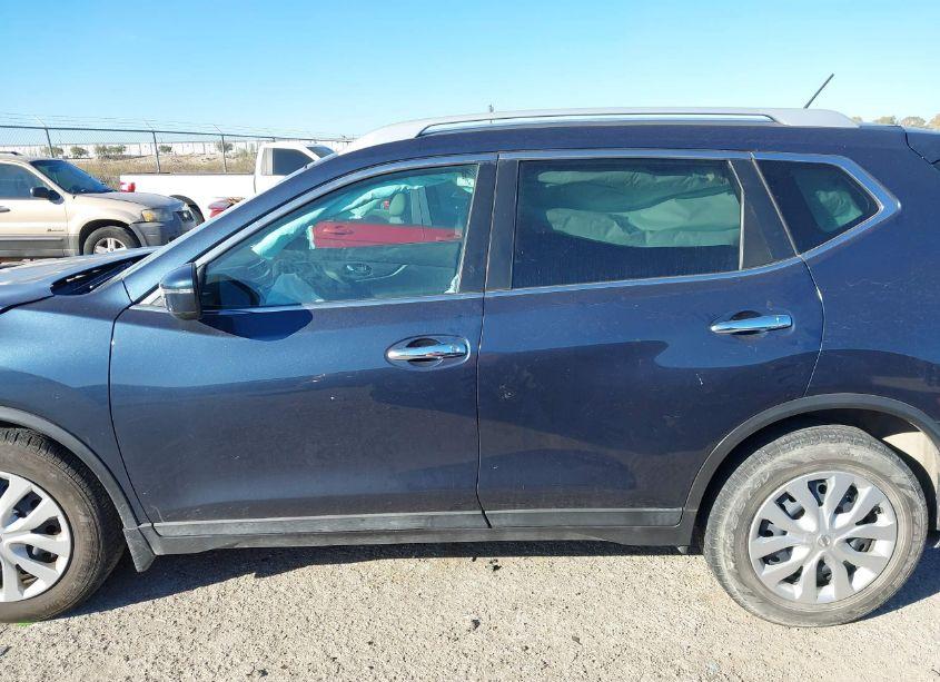 Photo 14 of 2016 Nissan Rogue S (VIN 5N1AT2MT2GC774525)