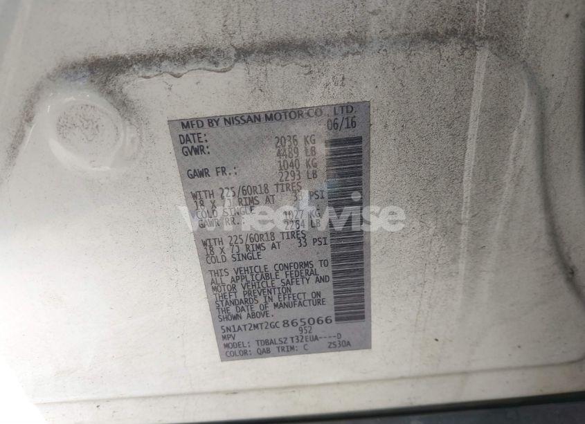 Photo 9 of 2016 Nissan Rogue SL (VIN 5N1AT2MT2GC865066)