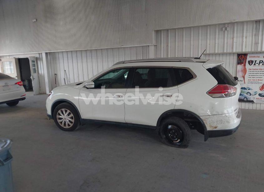 Photo 15 of 2016 Nissan Rogue S (VIN 5N1AT2MT2GC892347)