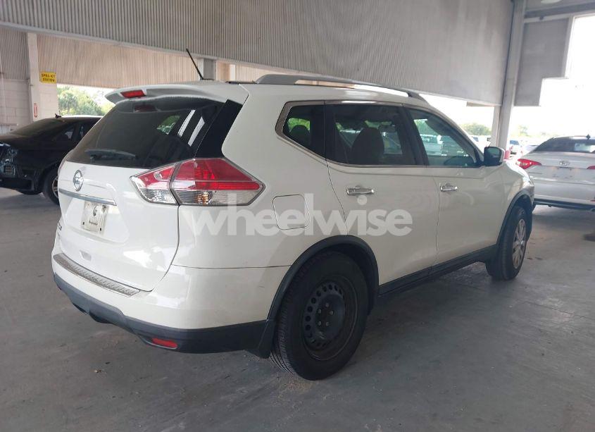 Photo 4 of 2016 Nissan Rogue S (VIN 5N1AT2MT2GC892347)