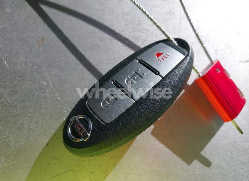 Photo 11 of 2016 Nissan Rogue SV (VIN 5N1AT2MT2GC911091)