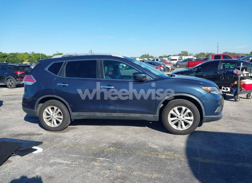 Photo 14 of 2016 Nissan Rogue SV (VIN 5N1AT2MT2GC911091)