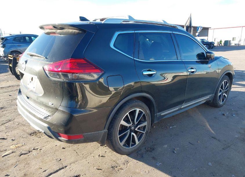 Photo 4 of 2017 Nissan Rogue SL (VIN 5N1AT2MT2HC755653)