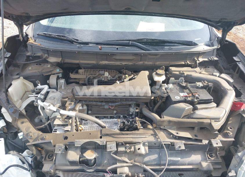 Photo 10 of 2017 Nissan Rogue SL (VIN 5N1AT2MT2HC795179)