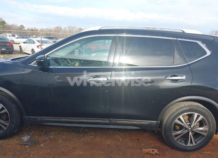 Photo 14 of 2017 Nissan Rogue SL (VIN 5N1AT2MT2HC795179)