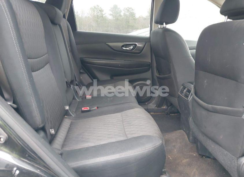 Photo 8 of 2017 Nissan Rogue SV (VIN 5N1AT2MT2HC807203)