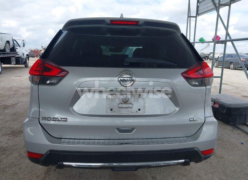 Photo 17 of 2017 Nissan Rogue SL (VIN 5N1AT2MT2HC887229)