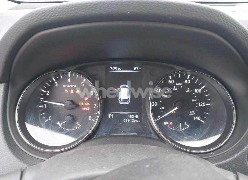 Photo 7 of 2017 Nissan Rogue SL (VIN 5N1AT2MT2HC887229)