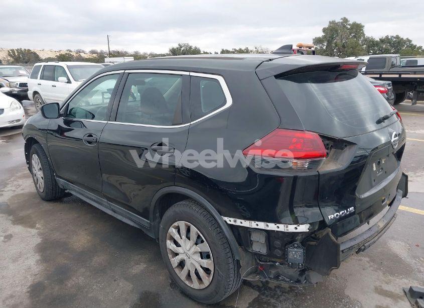 Photo 3 of 2018 Nissan Rogue S (VIN 5N1AT2MT2JC729835)