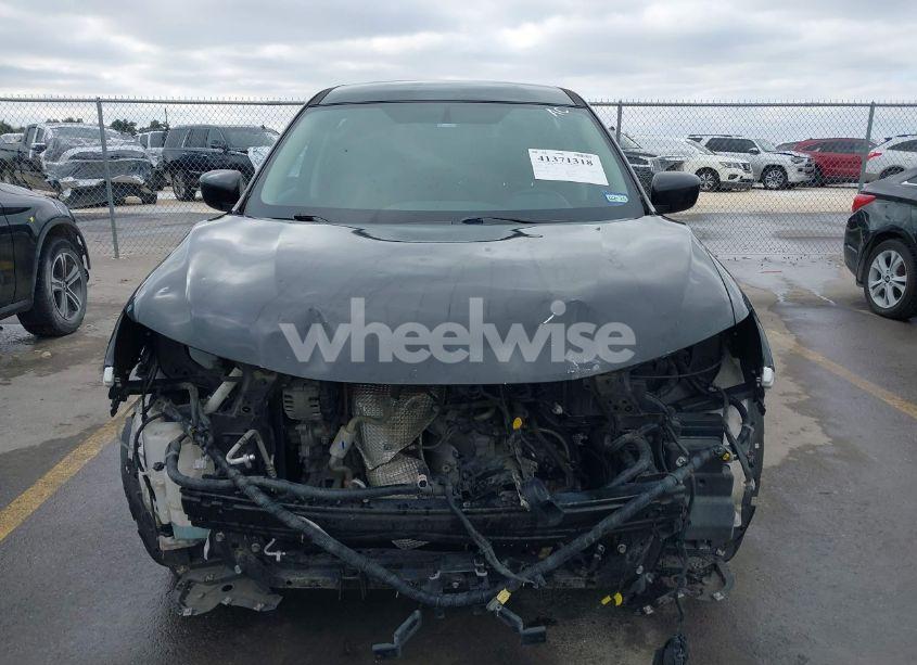 Photo 6 of 2018 Nissan Rogue S (VIN 5N1AT2MT2JC729835)