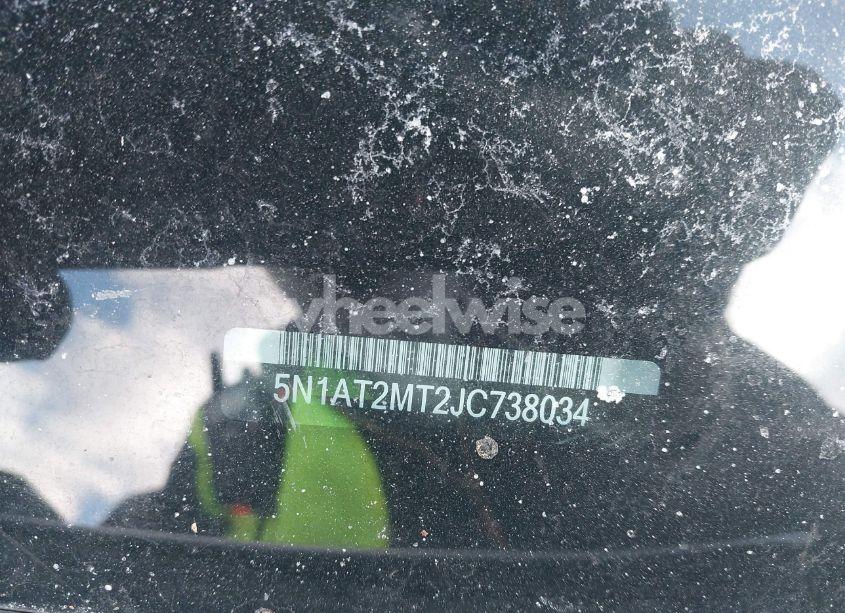 Photo 9 of 2018 Nissan Rogue SL (VIN 5N1AT2MT2JC738034)