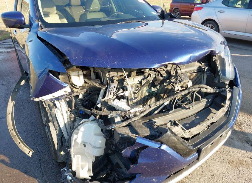 Photo 6 of 2018 Nissan Rogue SL (VIN 5N1AT2MT2JC761720)