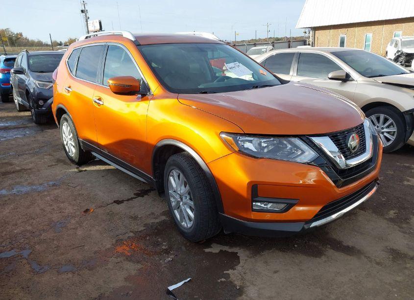 2018 Nissan Rogue SV (VIN 5N1AT2MT2JC786746) main photo
