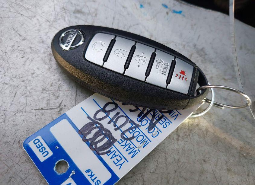 Photo 11 of 2018 Nissan Rogue SV (VIN 5N1AT2MT2JC786746)