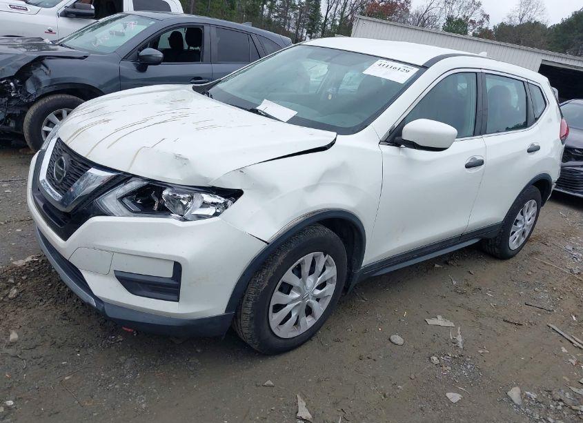 Photo 2 of 2018 Nissan Rogue S (VIN 5N1AT2MT2JC790165)