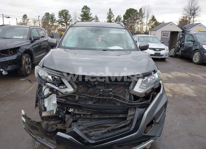 Photo 12 of 2019 Nissan Rogue S (VIN 5N1AT2MT2KC728928)