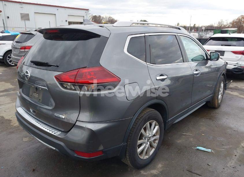 Photo 4 of 2019 Nissan Rogue S (VIN 5N1AT2MT2KC728928)