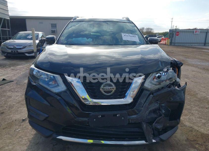 Photo 12 of 2019 Nissan Rogue SV (VIN 5N1AT2MT2KC775845)