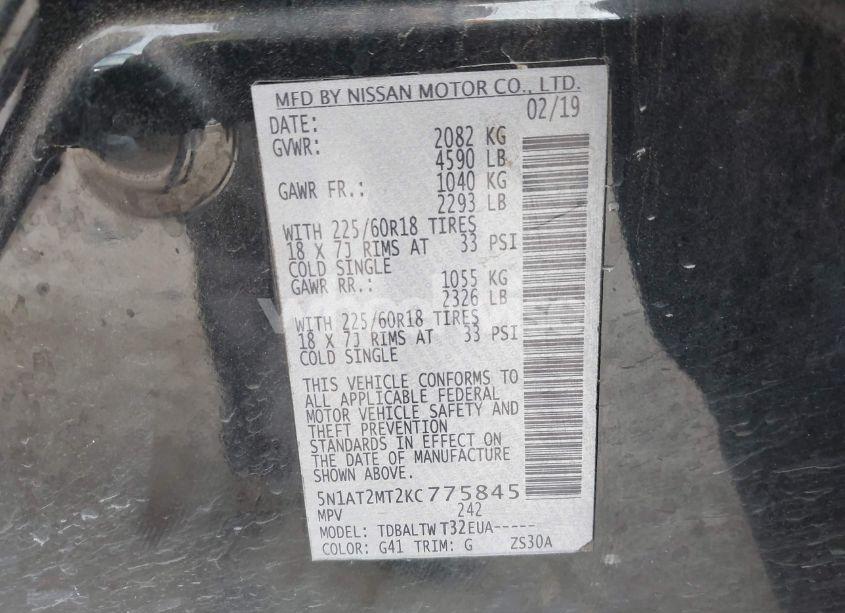 Photo 9 of 2019 Nissan Rogue SV (VIN 5N1AT2MT2KC775845)