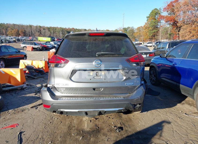 Photo 16 of 2019 Nissan Rogue S (VIN 5N1AT2MT2KC810190)