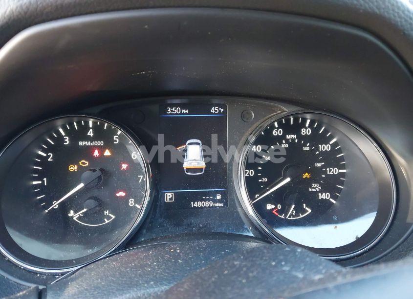 Photo 7 of 2019 Nissan Rogue S (VIN 5N1AT2MT2KC810190)