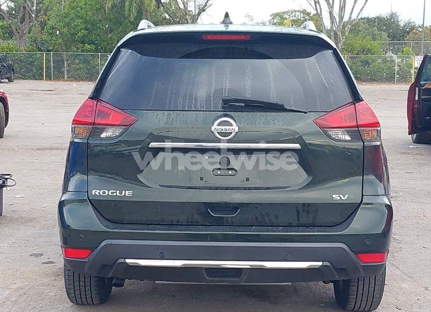 Photo 16 of 2019 Nissan Rogue SV (VIN 5N1AT2MT2KC826079)
