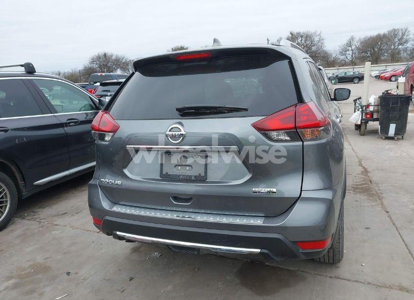 Photo 16 of 2019 Nissan Rogue S (VIN 5N1AT2MT2KC844453)