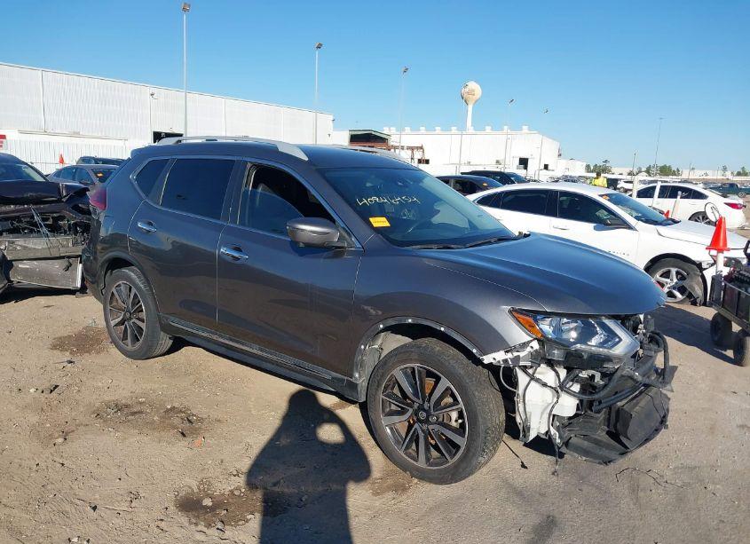2020 Nissan Rogue SL FWD (VIN 5N1AT2MT2LC704629) main photo