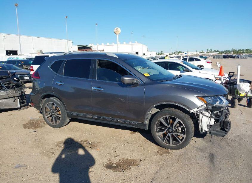 Photo 14 of 2020 Nissan Rogue SL FWD (VIN 5N1AT2MT2LC704629)