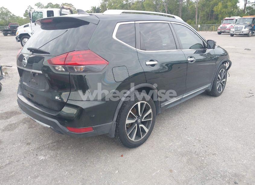 Photo 4 of 2020 Nissan Rogue SL FWD (VIN 5N1AT2MT2LC759274)